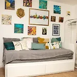 Apartmán L'echappee Zen Sauna Privatif Et Shopping, Tram A Cote