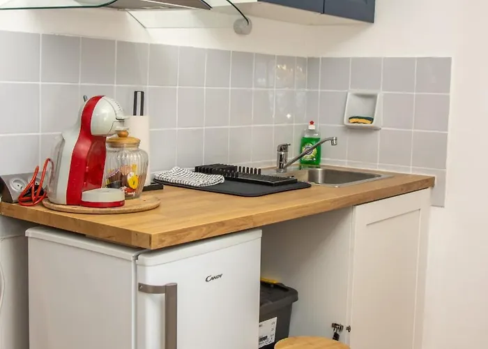 L'echappee Zen Sauna Privatif Et Shopping, Tram A Cote Daire *